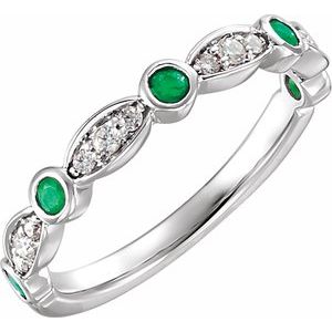 14K White Natural Emerald & 1/6 CTW Natural Diamond Ring - BN & CO JEWELRY