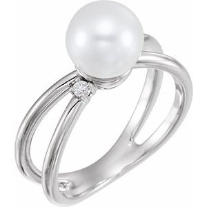 Sterling Silver Cultured White Freshwater Pearl & .04 CTW Natural Diamond Ring - BN & CO JEWELRY