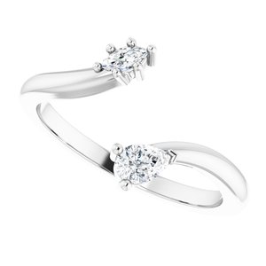 14K White 1/5 CTW Diamond Negative Space Ring - BN & CO JEWELRY